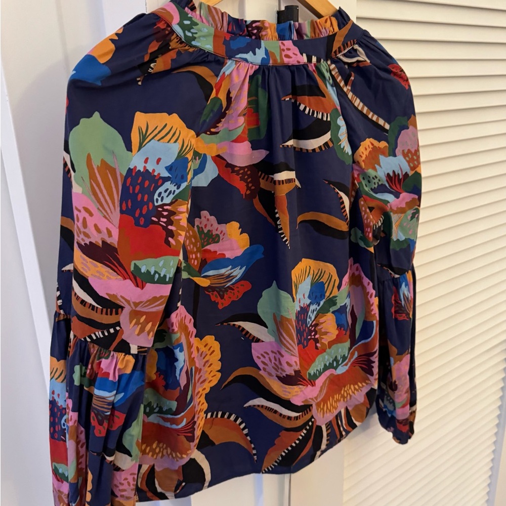 FARM Rio Multicolor Floral Blouse - Picture 4 of 4